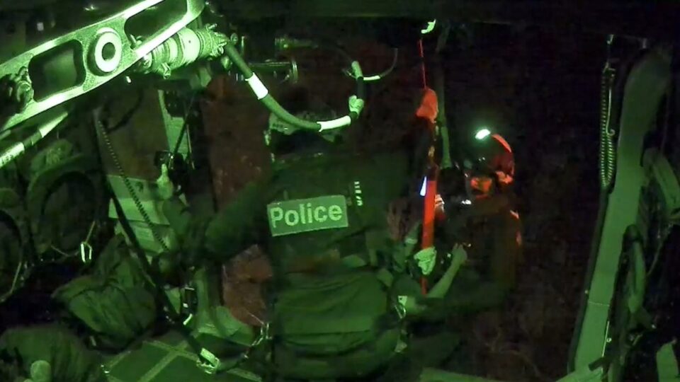 Footage of rescue at tourist hotspot