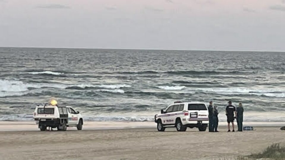 Search for man missing off Miami Beach