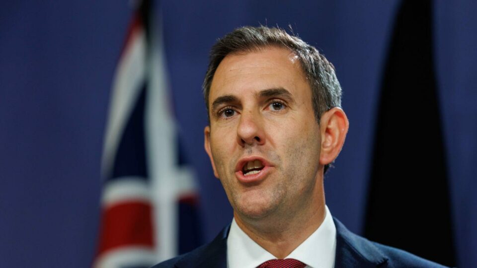 Chalmers backs RBA boss amid rate hikes
