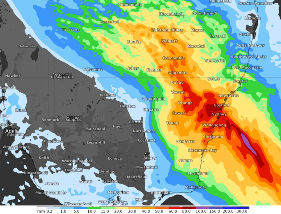 Monster storm set to batter Aussie city