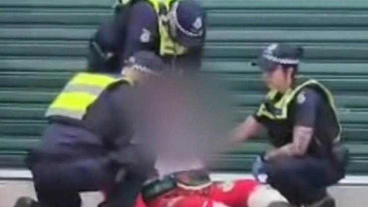 ‘Santa’ pepper sprayed by cops at Bunnings