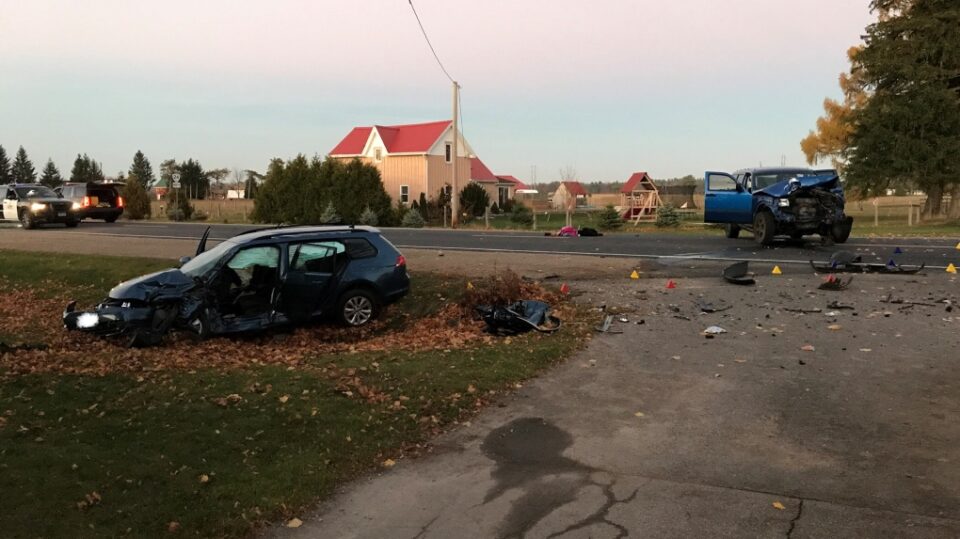 Two dead and child hurt in crash