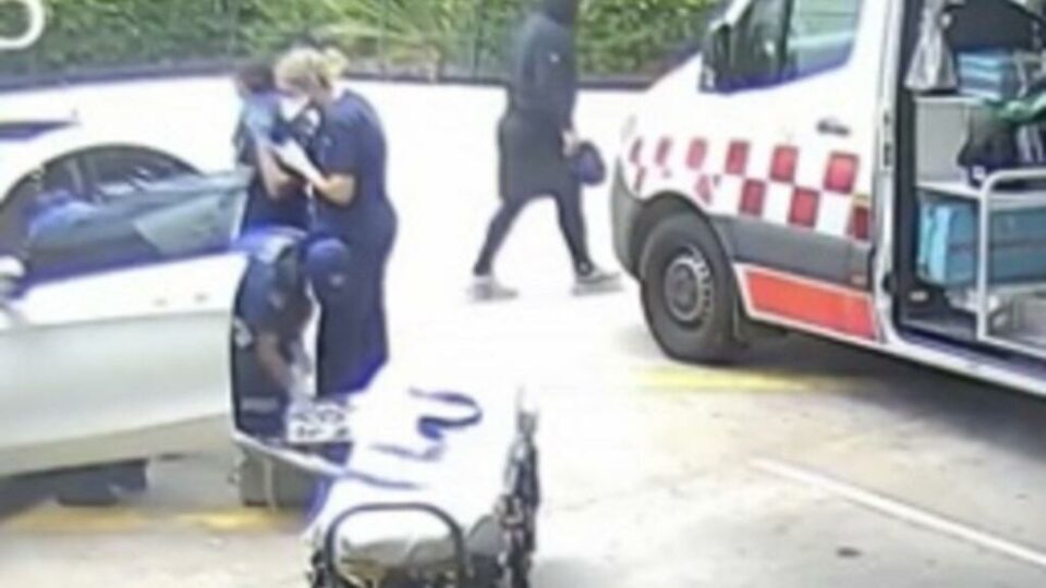 Man from cops hid in roof after woman shot