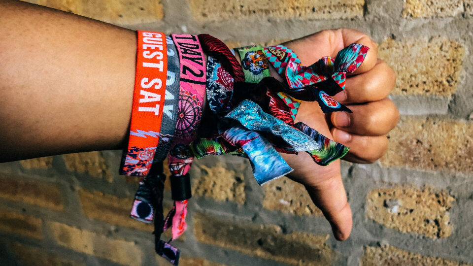Gross disease hits popular festival