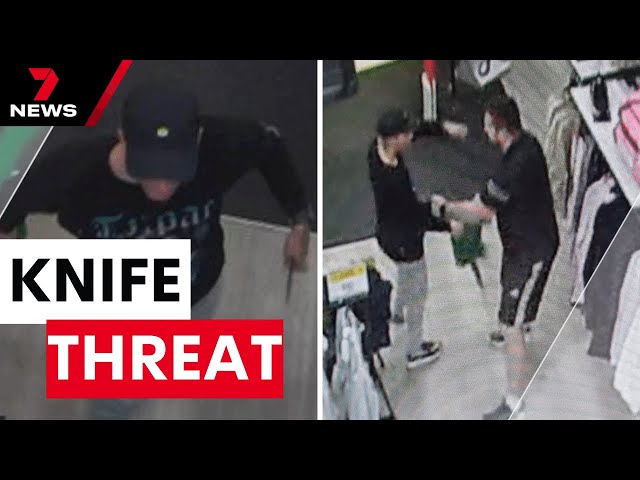 Knife threat at shopping centre