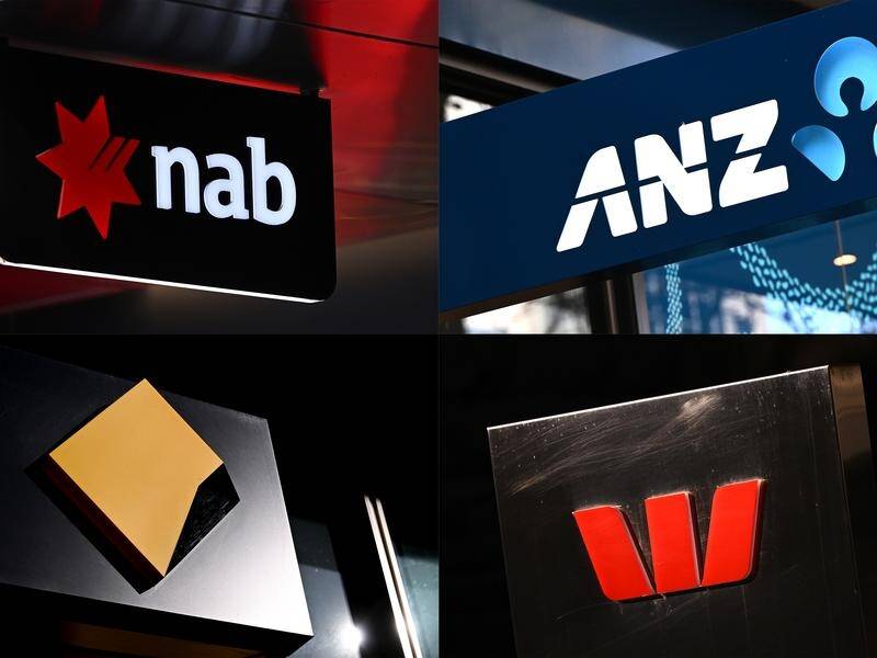 Inquiry urges banks to act on closures