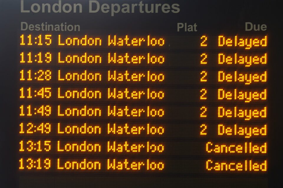 Chaos as trains cancelled, major delays