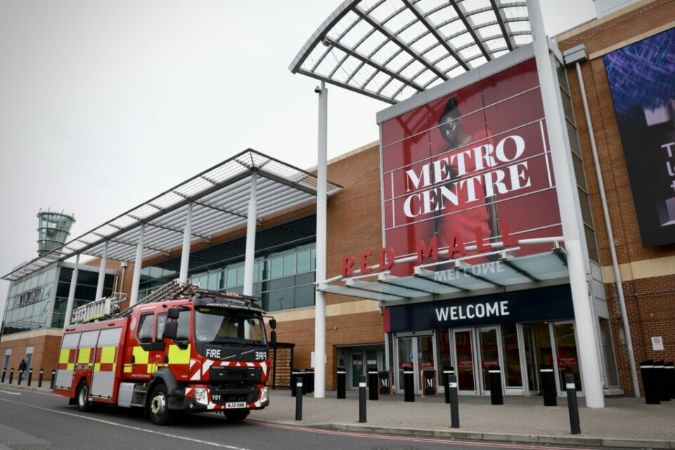 Major metro shopping centre evacuated
