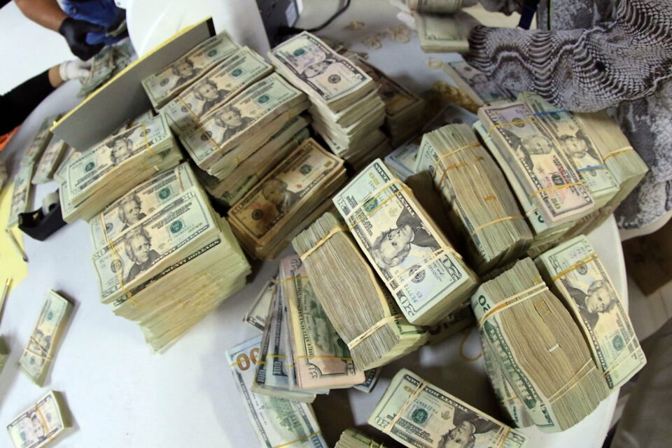 Alleged m dirty cash group smashed: police