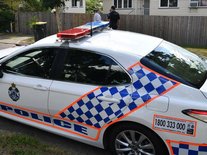 Man killed after fall during police operation