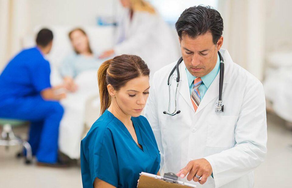 Nurses issue seven demands to Labor